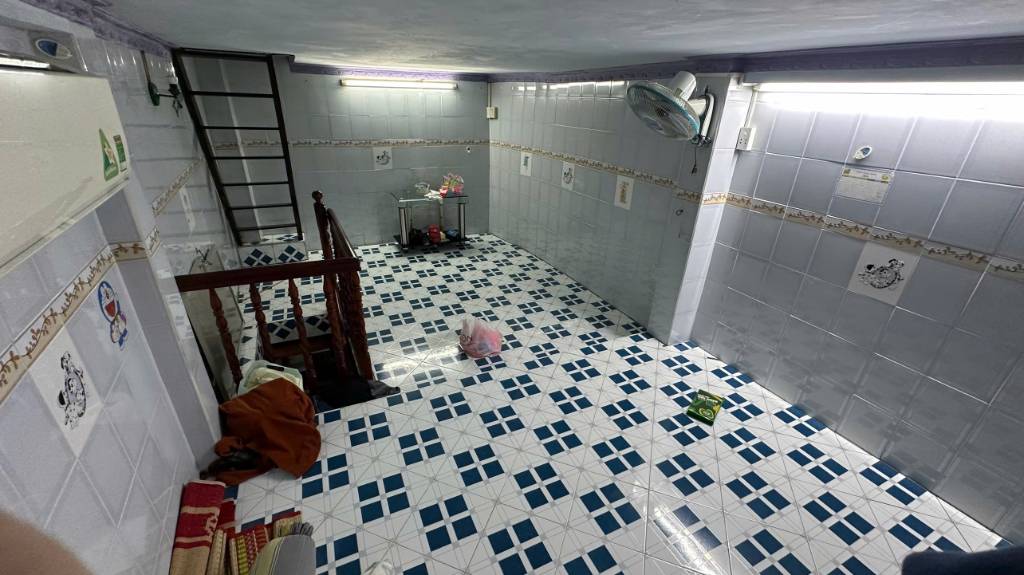 Bán nhà Hồng Bàng, Quận 6, di chuyển thuận tiện, hẻm thông, 1T3L, hoàn công, giá 2,7 tỷ