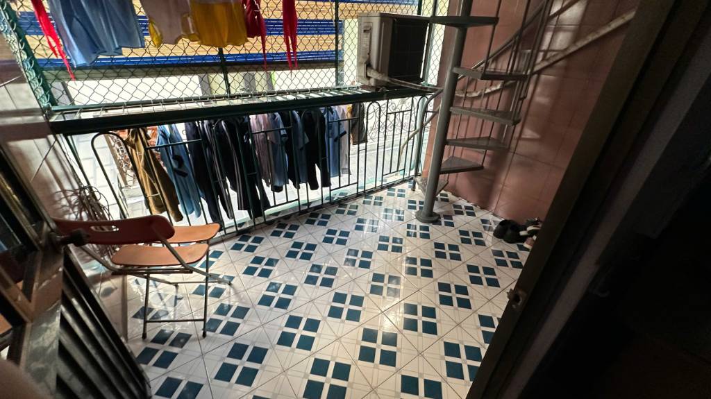 Bán nhà Hồng Bàng, Quận 6, di chuyển thuận tiện, hẻm thông, 1T3L, hoàn công, giá 2,7 tỷ