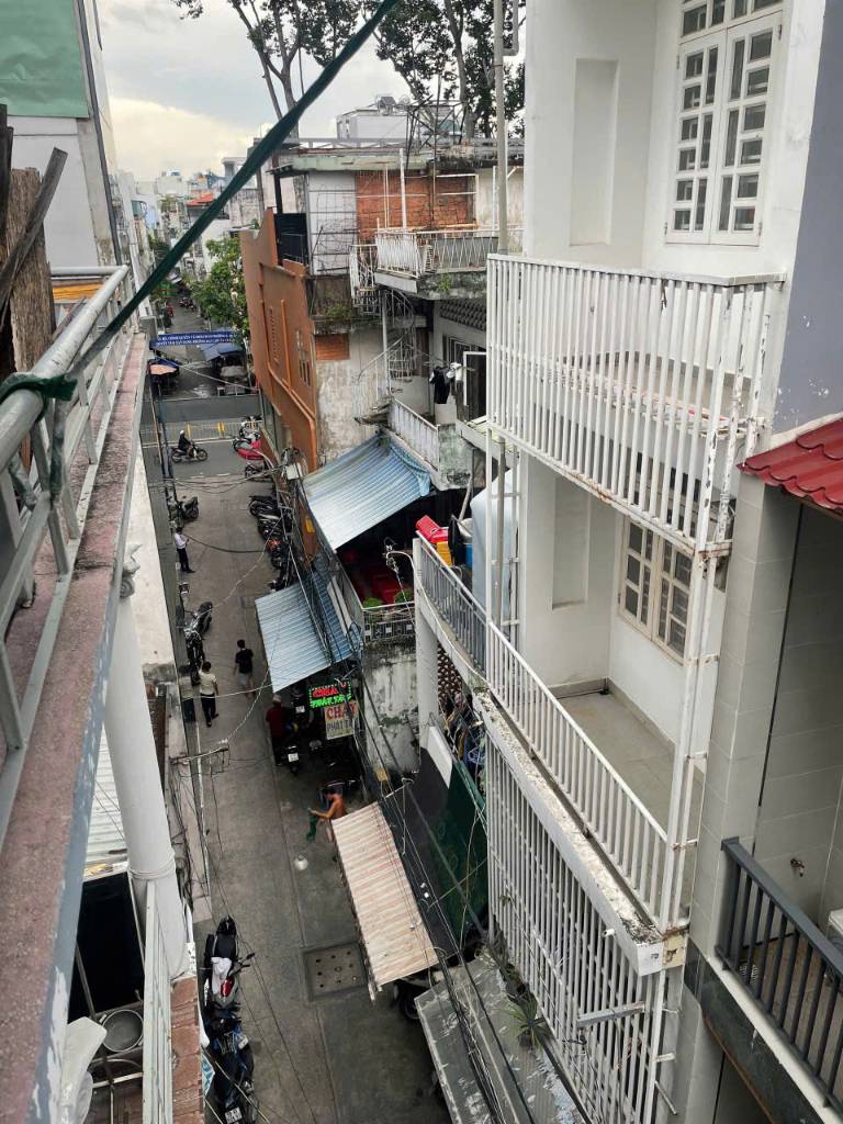 Bán nhà HXH Nguyễn Tri Phương, Quận 10, 1T4L, 6PN5WC, hoàn công, diện tích 42m2, giá tốt