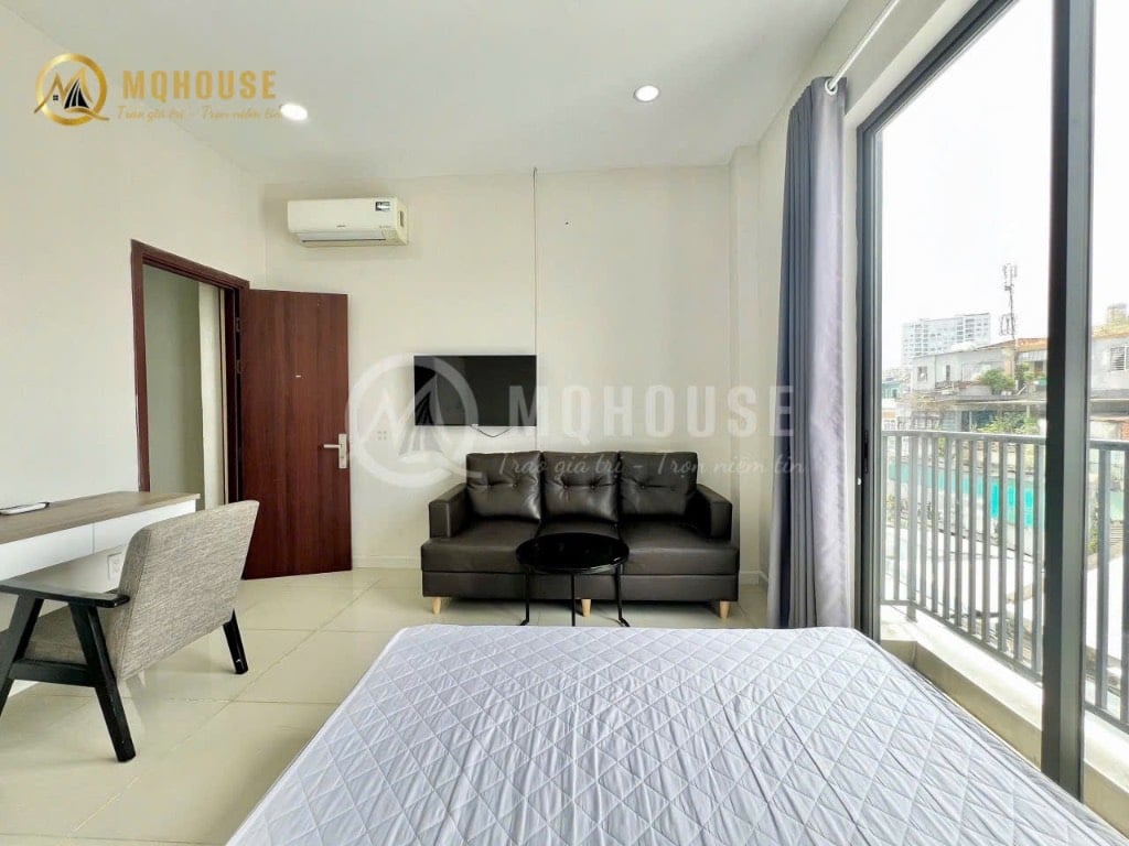 Căn hộ ban công to thoáng 1 PN tách bếp khu vực Phú Nhuận