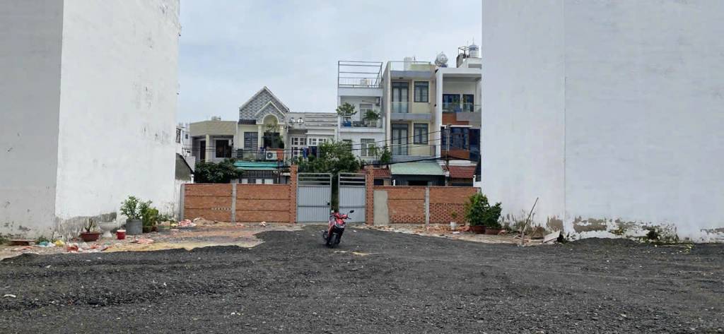 BÁN ĐẤT NỀN THẠNH XUÂN 22, QUẬN 12, 1200M2, SẴN SỔ, THÍCH HỢP LÀM NHÀ XƯỞNG, CTY, BÃI GIỮ XE