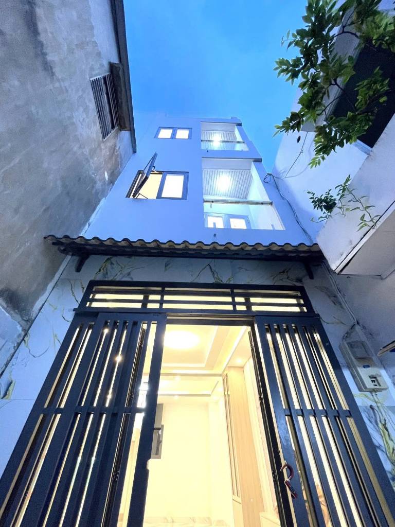 Bán nhà Mạc Vân, Quận 8, 3 tầng, ngang 5,3m, diện tích 50m2, nhà đẹp, giá chỉ 6,15 tỷ