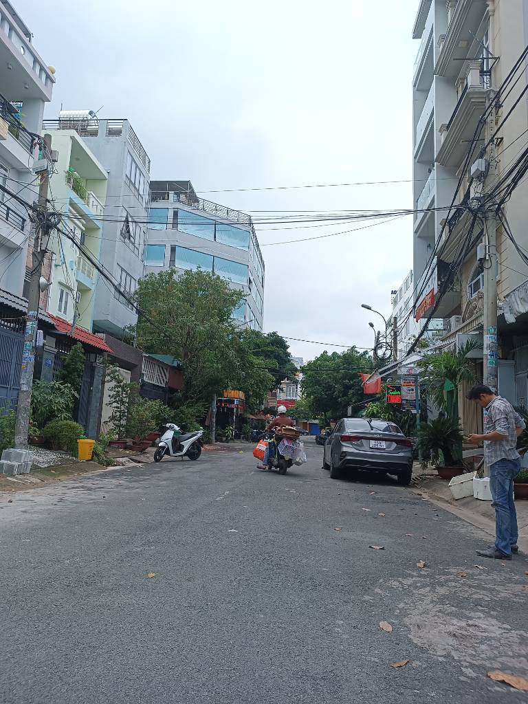 BÁN NHÀ LÝ PHỤC MAN, QUẬN 7, 4 TẦNG, DIỆN TÍCH 75M2, KHU VỰC DÂN TRÍ CAO, GIÁ NHỈNH 5 TỶ