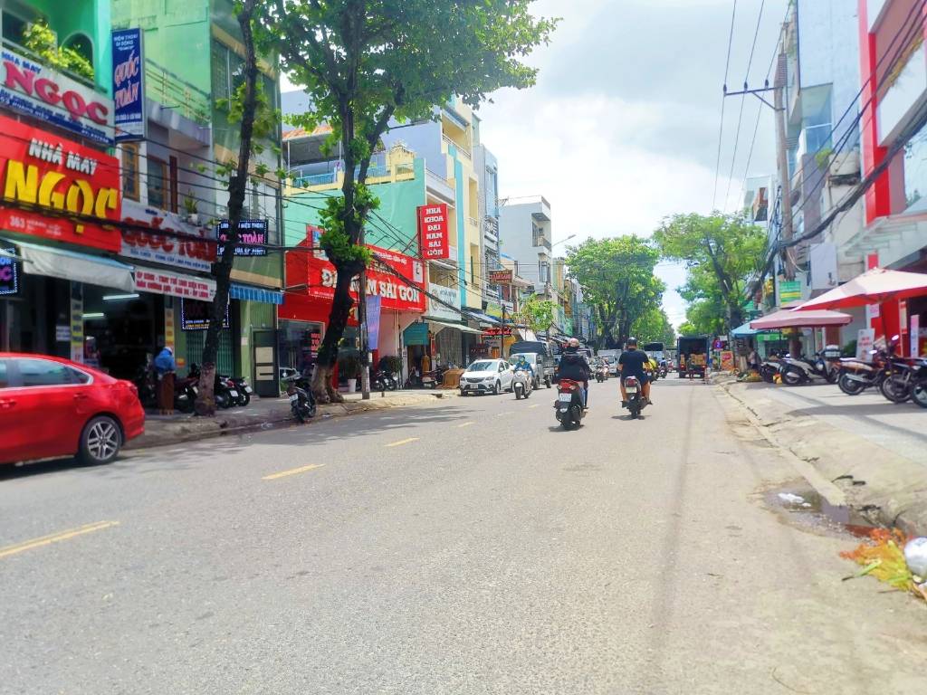 LÔ GÓC TRUNG TÂM HẢI CHÂU – BÁN ĐẤT TẶNG NHÀ – CHỈ 5.4 TỶ .