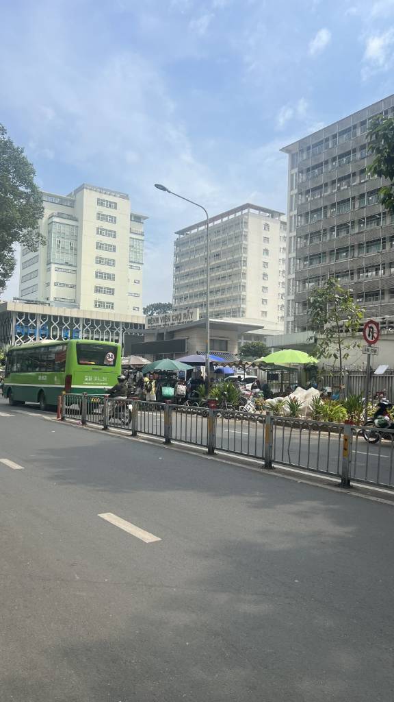 Bán tòa CHDV Nguyễn Chí Thanh, đối diện BV Chợ Rẫy, doanh thu 300tr/th, 21 phòng, giá 36 tỷ