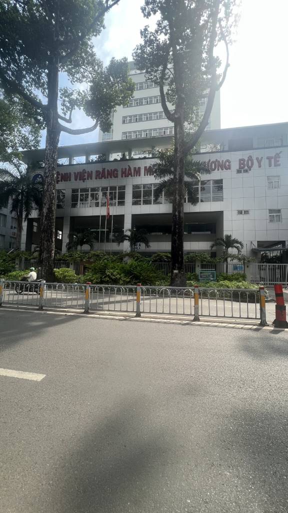 Bán tòa CHDV Nguyễn Chí Thanh, đối diện BV Chợ Rẫy, doanh thu 300tr/th, 21 phòng, giá 36 tỷ