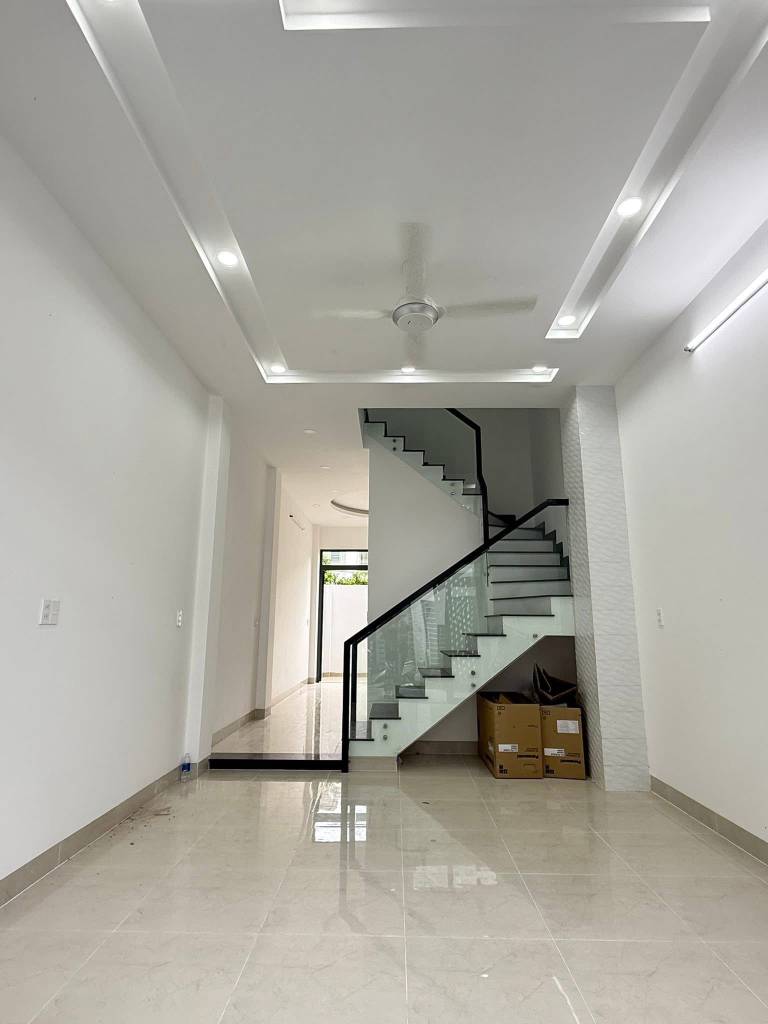 Bán nhà riêng 70m2 tại Phường Long Bình, Thủ Đức - Giá 1.85 tỷ đang cho thuê 7tr/tháng