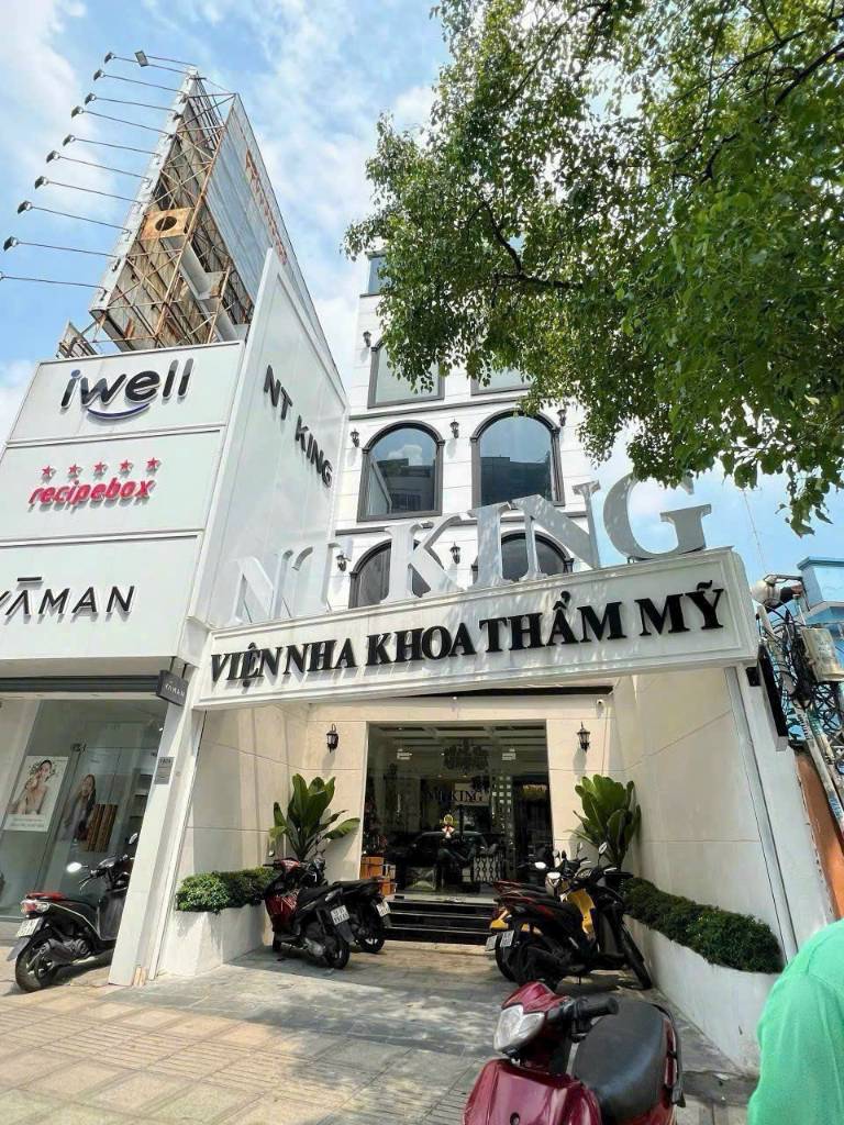 Bán nhà mặt tiền Nguyễn Văn Trỗi, Phú Nhuận, gần sân bay, diện tích 6,5x15m, giá nhỉnh 33 tỷ