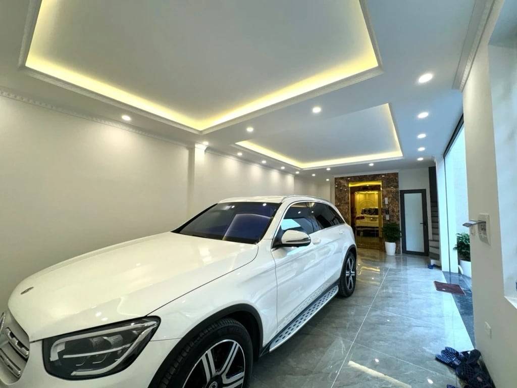 PHÂN LÔ OTO TRÁNH-KINH DOANH VĂN PHÒNG- DÂN CHÍ CAO