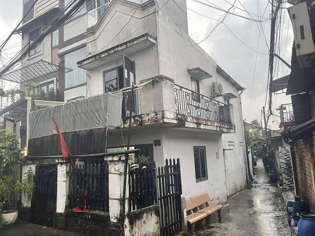 Chủ cần bán 2 căn nhà Đường số 1 Linh Trung Thủ Đức Cách Phạm Văn Đồng 400m Hẻm 7chỗ