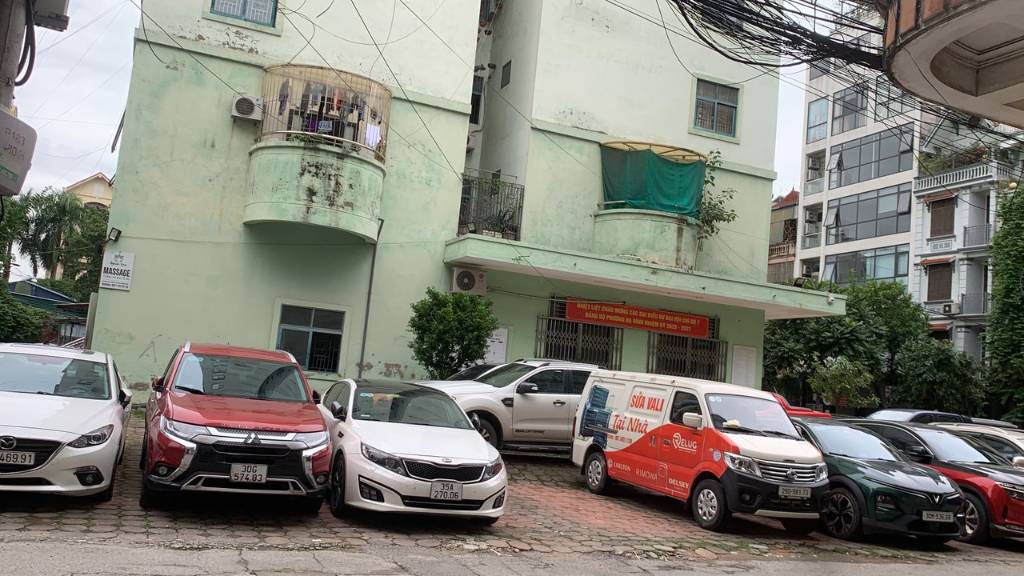 Bán nhà Nguyễn Xiển, Thanh Xuân, phân lô ô tô tránh, KD, 53m2, MT 4.6m, 18.5 tỷ