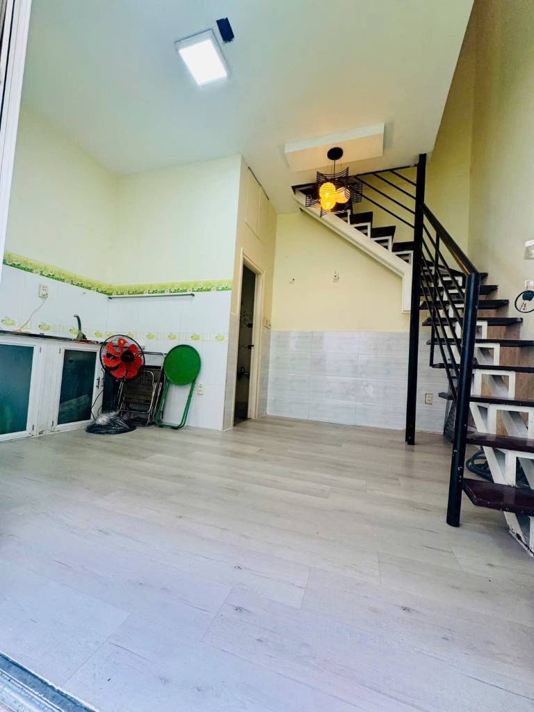 Bán nhà Trần Đình Xu, Quận 1, 3 tầng, hẻm ô tô thông, giá chỉ nhỉnh 3 tỷ sở hữa ngay