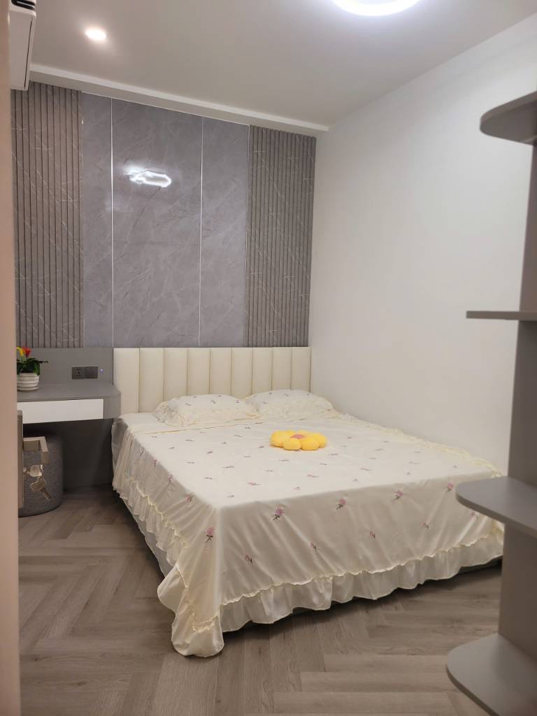 Bán căn hộ Sky Garden I, Phú Mỹ Hưng, 71m2, nhà mới, 2PN 2WC, full nội thất cao cấp