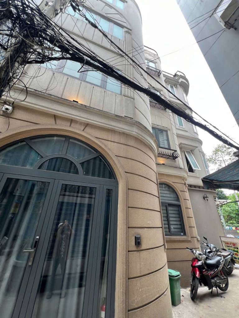 Bán nhà Nguyễn Thị Minh Khai, Quận 1, trệt 3 lầu, tiện kinh doanh, thu nhập cao, giá 14,2 tỷ