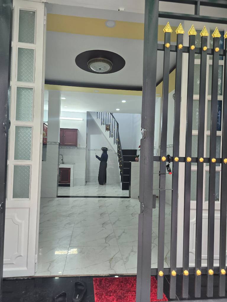 Bán nhà hẻm xe hơi Lê Đình Cẩn, gần Cơ Quan Bình Trị Đông, 4 tầng, 69m2, giá 7 tỷ