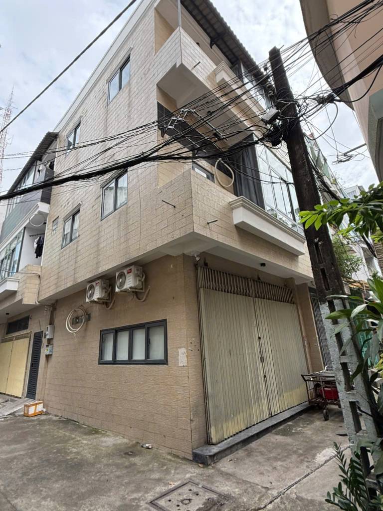 Góc 2 MT Hẻm 5m Cao Thắng – P12, Q10 – DT 5x12.5m – HĐT 65tr/tháng – Giá 15.5 Tỷ TL