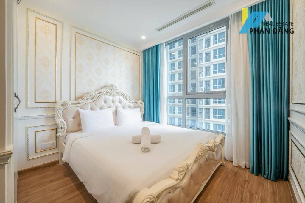 Cho thuê căn hộ chung cư 56.4m2 Vinhomes Central Park, Bình Thạnh, tiện ích đầy đủ