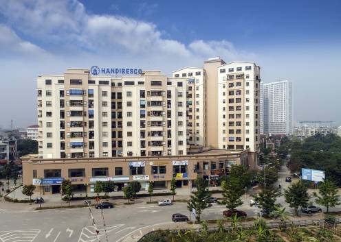 CHO THUÊ VĂN PHÒNG PHẠM VĂN ĐỒNG, BẮC TỪ LIÊM, 136M2, CÓ NỘI THẤT, GIÁ CHỈ 28 TRIỆU/THÁNG