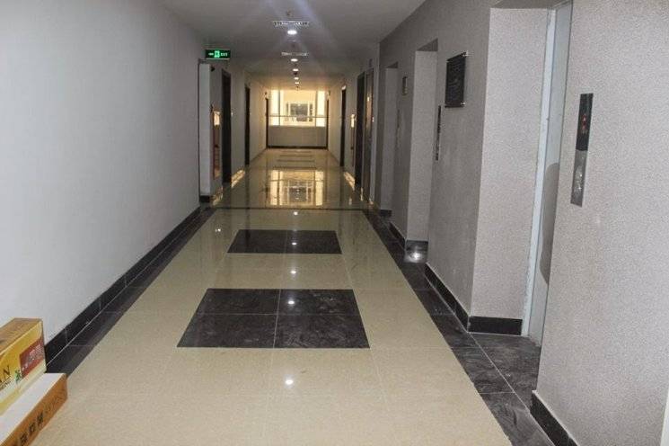 CHO THUÊ VĂN PHÒNG PHẠM VĂN ĐỒNG, BẮC TỪ LIÊM, 136M2, CÓ NỘI THẤT, GIÁ CHỈ 28 TRIỆU/THÁNG