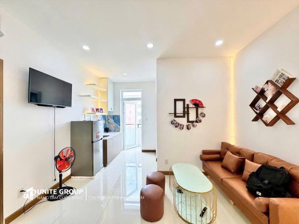 Khai trương hệ thống Căn hộ 1 Phòng ngủ - Full nội thất - Ban công gần Quận 4/Quận 1