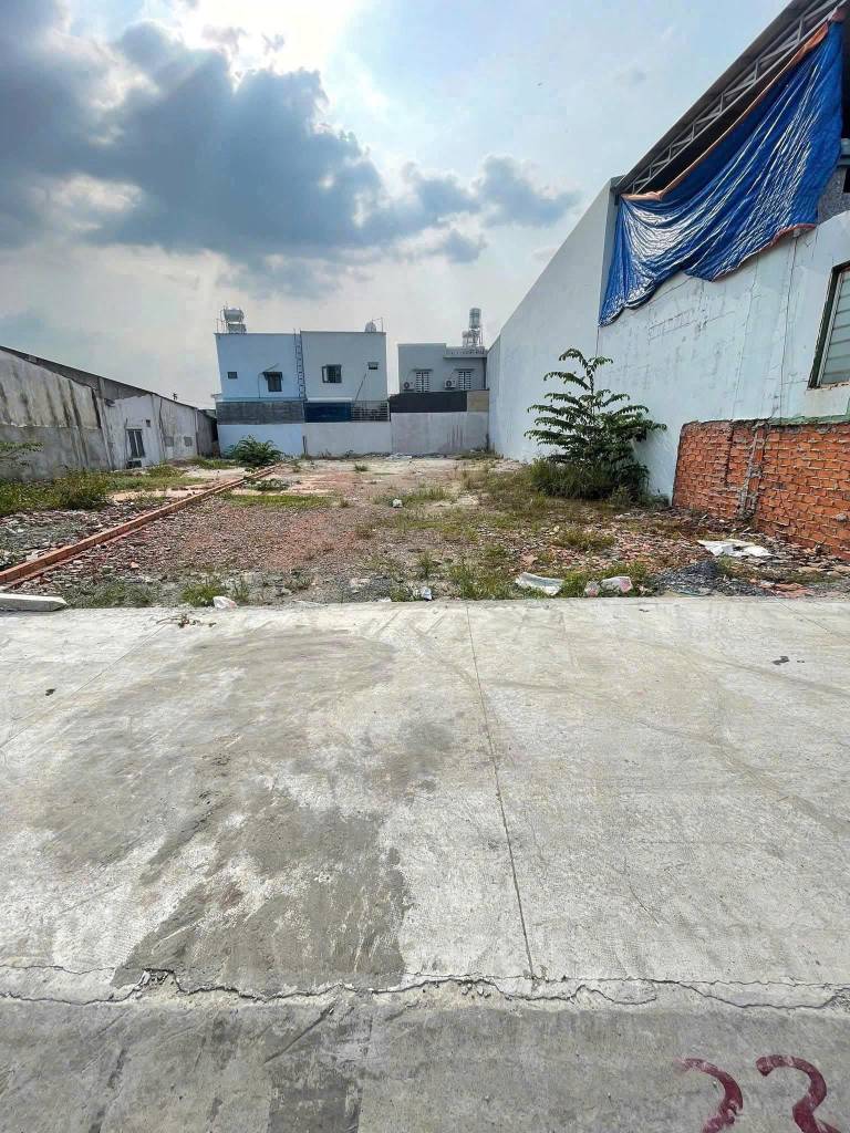 Bán đất 273m2 ngay Tân Thông Hội, nở hậu - giá 810Tr có thương lượng nhẹ - sổ riêng