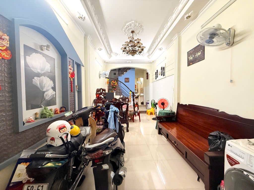 Bán nhà Nguyễn Công Hoan, Phú Nhuận, gần công viên, 55m2, 4 tầng, 10.5 Tỷ