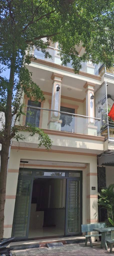 Bán nhà KDC Phú Hồng Thịnh 8, Thuận An, Bình Dương, bán gấp