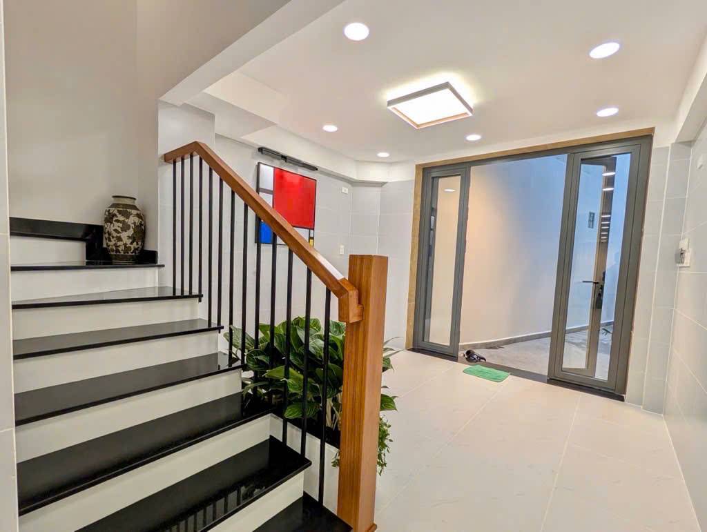 Bán Nhà Riêng 45m2 Thích Quảng Đức Phường 3, Quận Phú Nhuận, Hồ Chí Minh, Giá 8.9 Tỷ