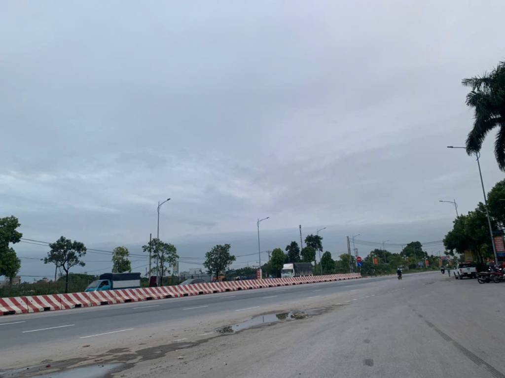 Bán đất lô góc Sáp Mai, Võng La, Đông Anh, 51m2, tiện ích đủ, giá đầu tư