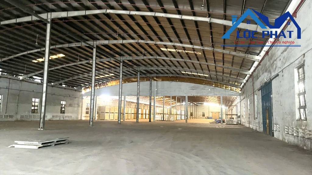 Cho thuê xưởng KCN Nhơn Trạch, Đồng Nai, 7445m2, giá tốt 745 triệu