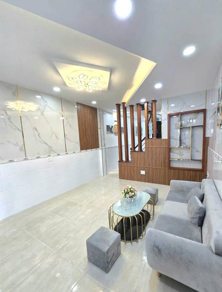 NHÀ Định Cư, Hẻm oto Phan Anh, Gần Co.op Mart Hòa Bình , 3 Tầng Giá 3,9 Tỷ - DT 50m2 SHR