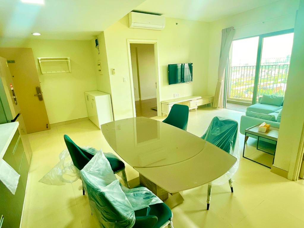 Cho thuê căn 2PN Masteri Thảo Điền, 69m2, full nội thất cao cấp, giá tốt, bao phí quản lý