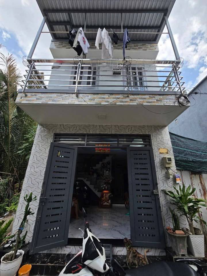 Nhà mới, rẻ đẹp ở kế Bến xe Quận 8, phường 5 gồm 2pn 3wc - chỉ 980tr / 40m2