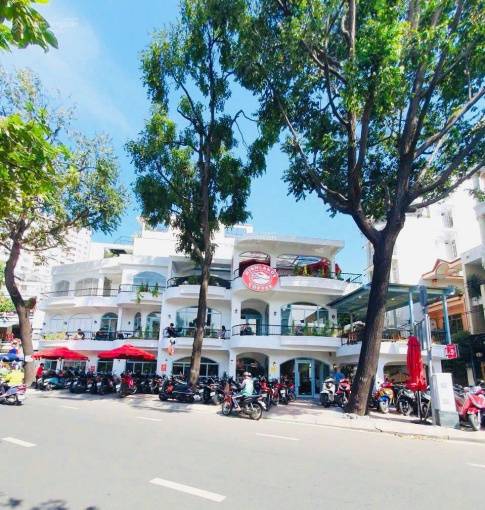 Bán nhà giá rẻ mặt tiền tại Ung Văn Khiêm, 4 tầng - 49 tỷ, 9x30m, 270m2, giá tốt