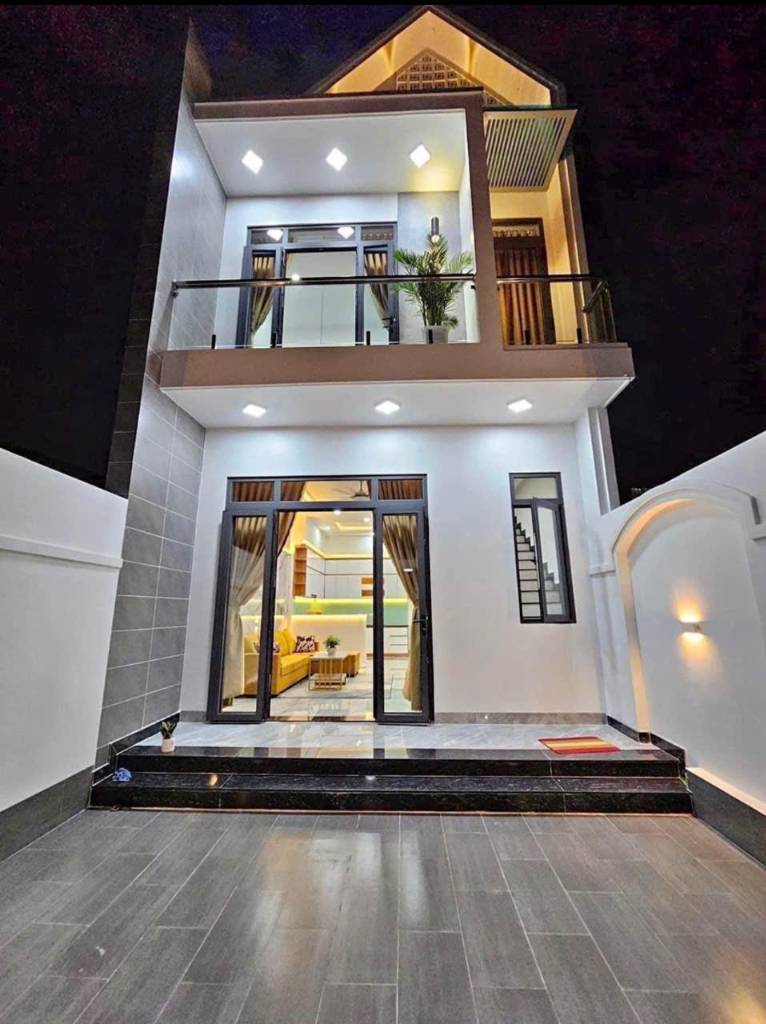 Chủ gửi, bán nhà An Phú Tây, Hưng Long, 109m2, đang cho thuê 8tr/tháng, giá 990tr