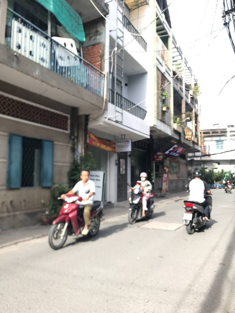 Bán nhà Võ Thành Trang, P11 Tân Bình, 3 tầng, mặt tiền kinh doanh, giá 14,2 tỷ