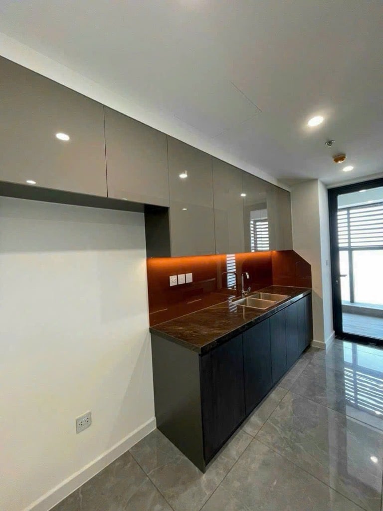 Cho thuê căn hộ Sunshine Diamond River Quận 7, 110m2 gồm 2 PN siêu rộng. View Đẹp Lung Linh tầng cao