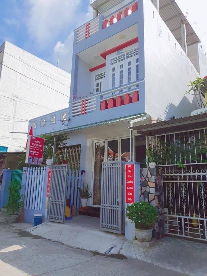 Bán gấp nhà 1 trệt 1 lầu Đào văn Thử Củ Chi,diện tích 115m2, shr