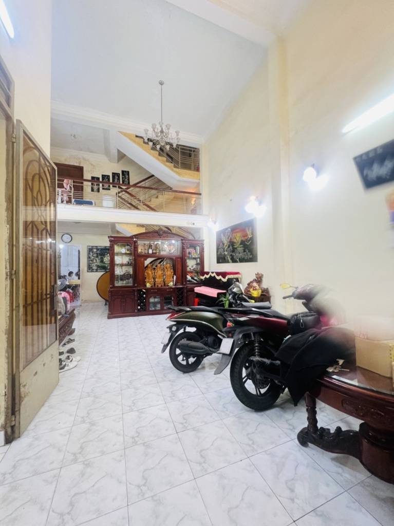 Bán nhà mặt tiền đường số 7 chợ Đo Đạc, ngang 5,5m, căn bìa, sổ hồng hoàn công