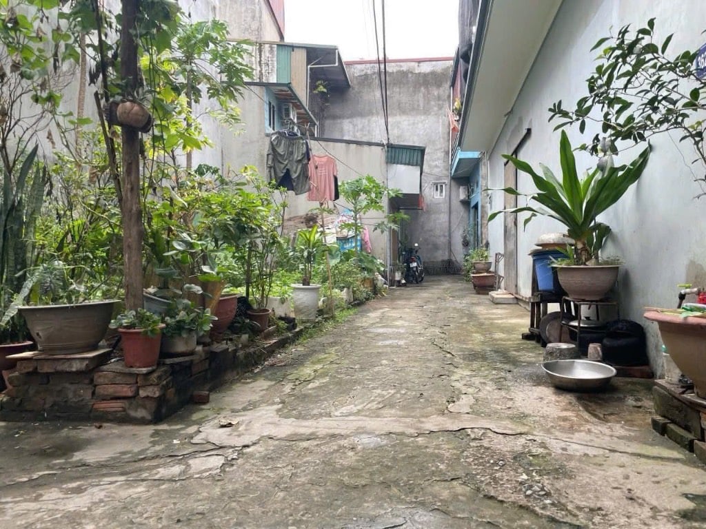 BÁN GẤP ĐẤT LÔ GÓC SÁP MAI, ĐÔNG ANH, GẦN CHỢ DÂN SINH, CẠNH KCN, GIÁ 4,7 TỶ