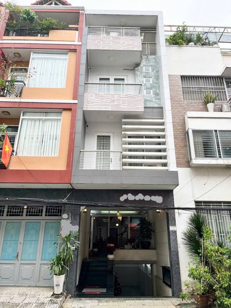 Bán Nhà Chính Chủ - Vào Ở Ngay - Gần Phan Xích Long