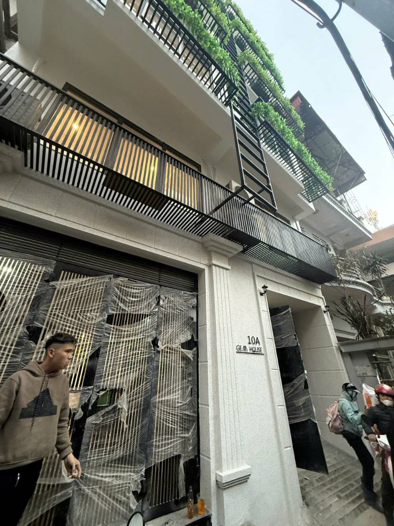 BÁN TÒA CCMN TRUNG TÂM NGUYỄN NGỌC VŨ, CẦU GIẤY, 21 PHÒNG, DÒNG TIỀN 147TR/THÁNG