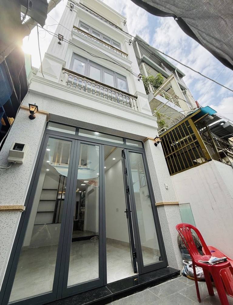 HẺM Ô TÔ, NHÀ MỚI 4 Tầng 4PN 41m2, P6 Bình Thạnh, giá 8.6 ty TL