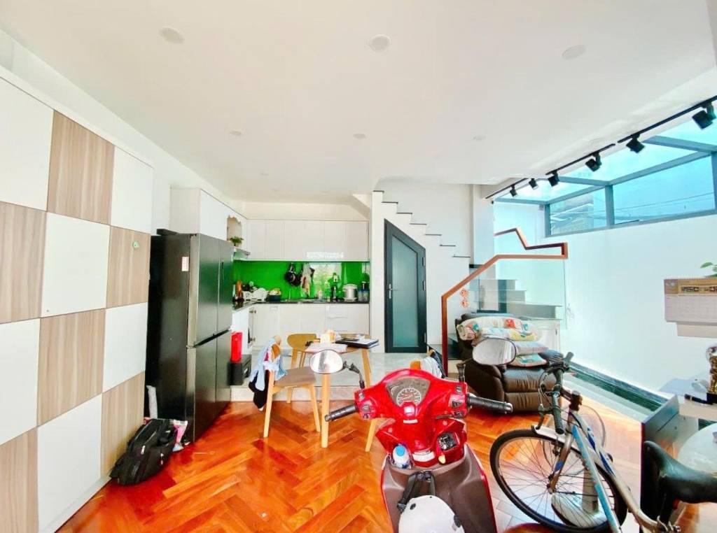 Ô TÔ VÀO NHÀ, 4 Tầng 3PN 62m2 (6 x 10.5), P26 Bình Thanh, giá 8.9ty TL