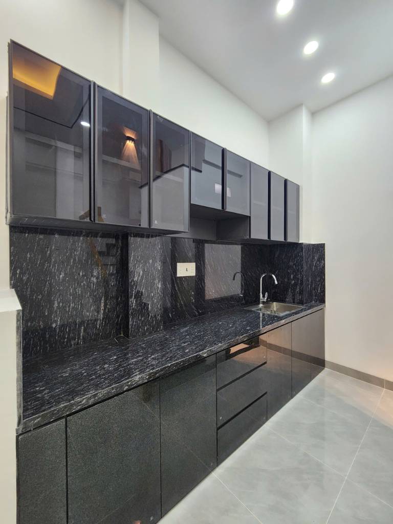 Bán Nhà mới vào ở liền 4 tầng 36m² Âu Dương Lân, Quận 8 – Chỉ 6.49 Tỷ – Sổ Hồng Riêng