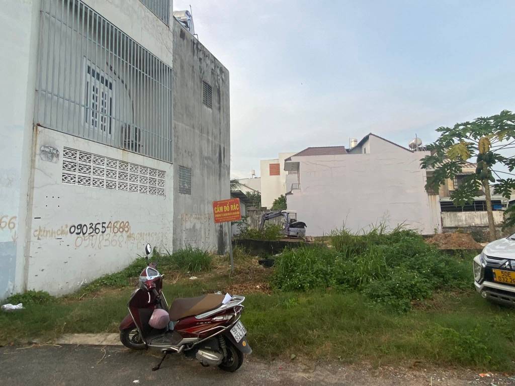 BÁN LÔ ĐẤT ĐƯỜNG 11, TĂNG NHƠN PHÚ B, THỦ ĐỨC, HẺM XE HƠI, GIÁ 2.99 TỶ