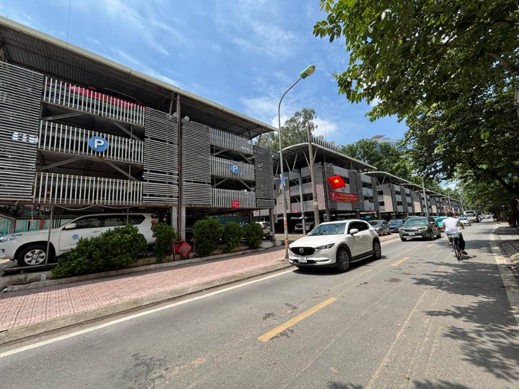 NGỌC KHÁNH – TRUNG TÂM BA ĐÌNH - THANG MÁY – NGÕ NÔNG – SỔ ĐẸP NỞ HẬU