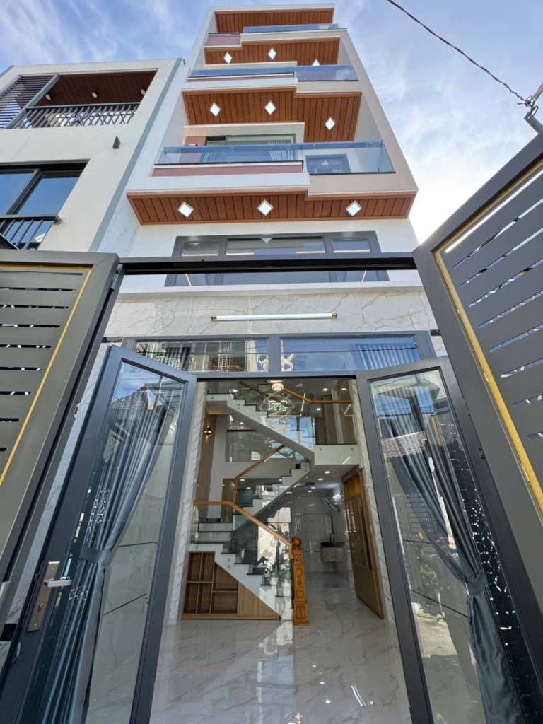 Bán nhà hẻm đường số 8, Bình Hưng Hòa A dt 50m2, 2 lầu, 5pn, 4wc giá 6,9 tỷ