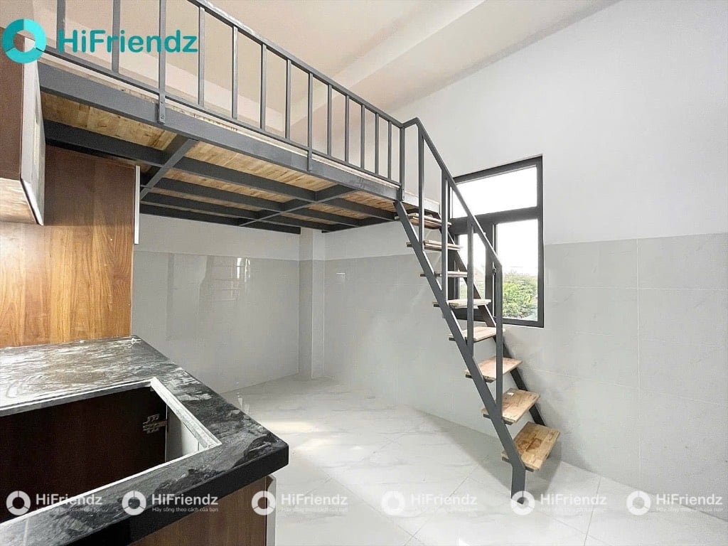 Cho thuê phòng trọ Quận 12, có gác thang máy, gần đh Nguyễn Tất Thành cách VLU IUH 10 phút