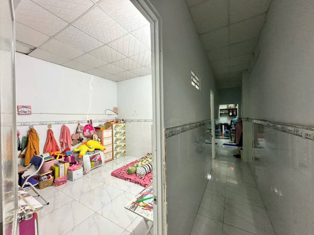 Bán nhà P,Vĩnh Hải, Nha Trang, khá gần biển Hòn Chồng, nhà cấp 4, giá 4,150 tỷ